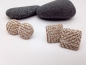 Preview: Stoff Muster Ohrstecker beige weiß
