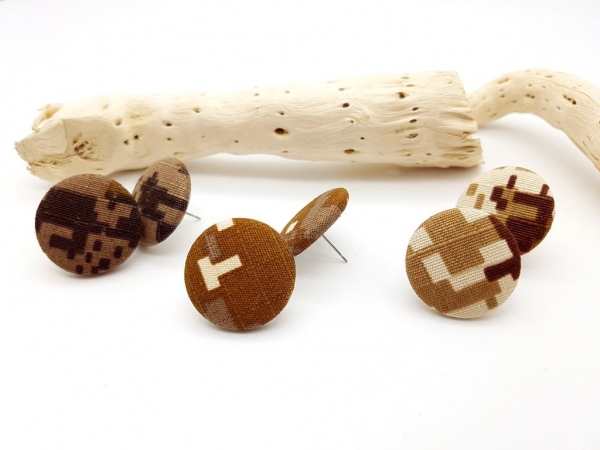 Stoff Muster Ohrstecker braun